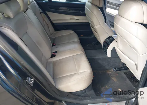 2011 BMW 750Li from USA, damaged, VIN WBAKB8C54BC852326